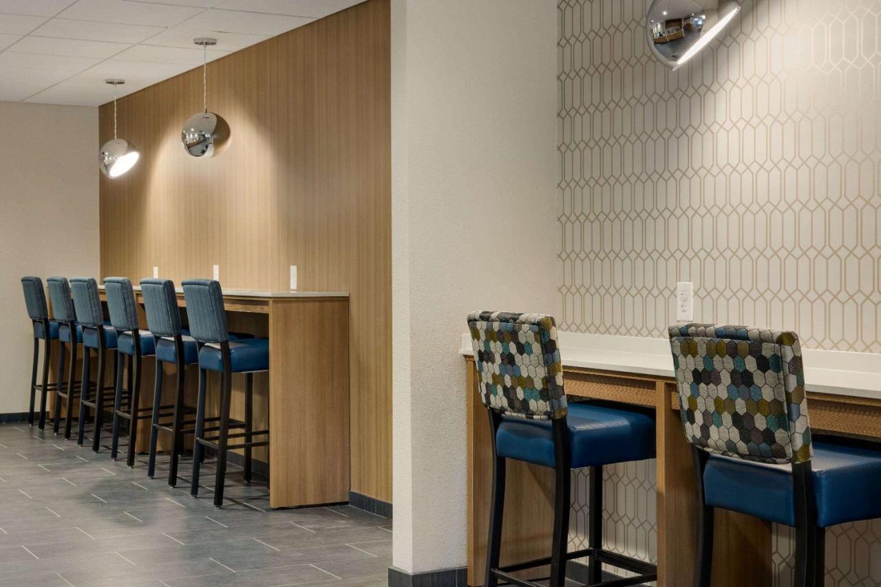 Microtel Inn & Suites By Wyndham Gambrills Odenton Экстерьер фото