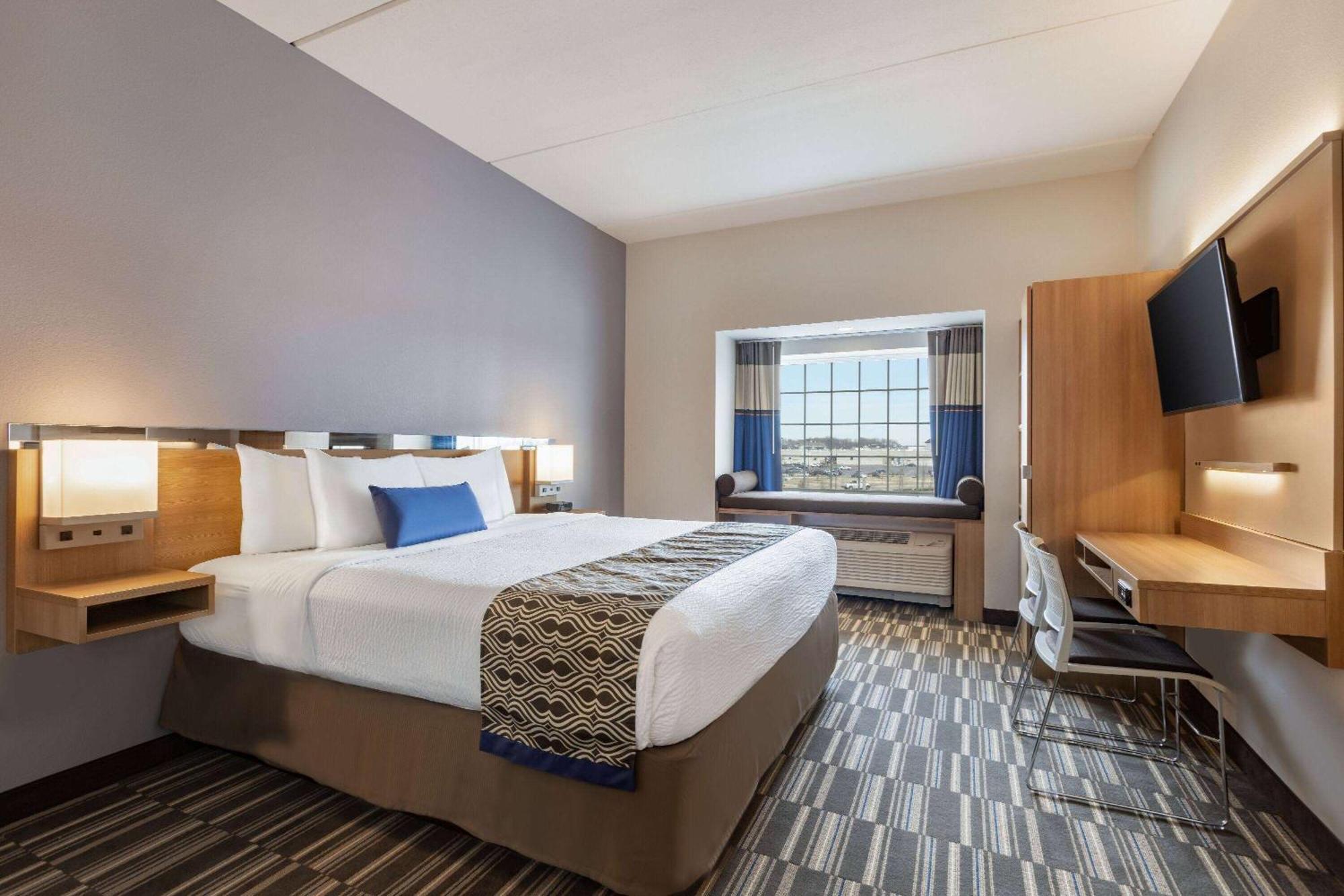 Microtel Inn & Suites By Wyndham Gambrills Odenton Экстерьер фото